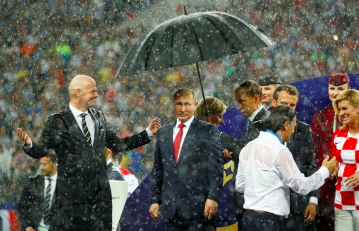 Putin rain Worldcup