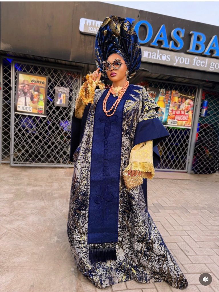 Ojude Oba Outfits That Would Eat Up Any Nigerian Wedding